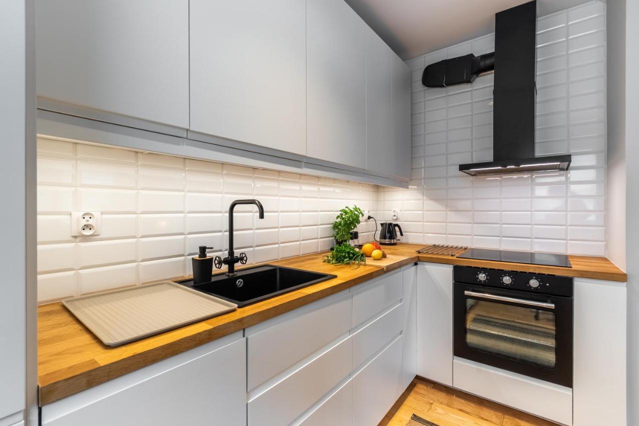 Komfortowy Apartament Z Parkingiem 弗罗茨瓦夫 外观 照片